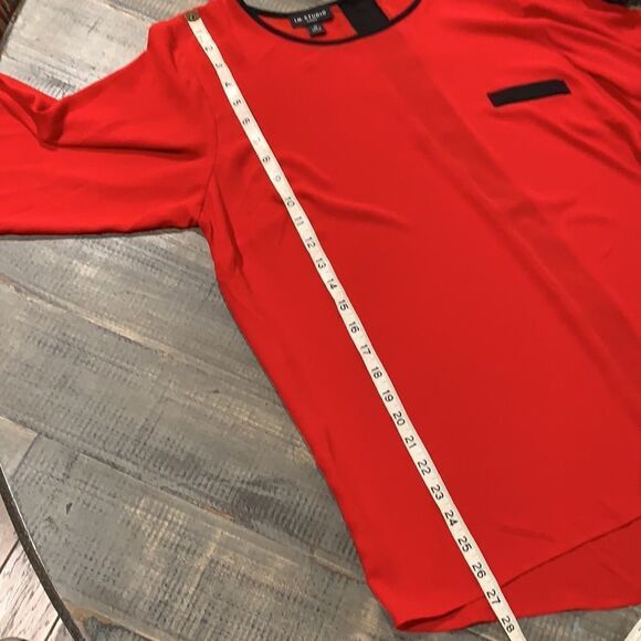 I.N. Studio Top  - Picture 8 of 12